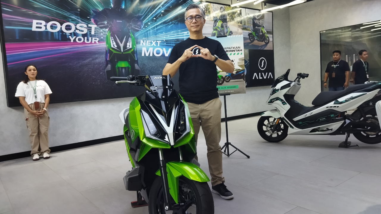 Motor Listrik ALVA Hadirkan Experience Center di Kota Semarang UpRadio